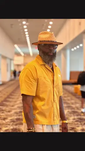 Continue To Walk In It Before You Get To It…..#OOTD #fyp #silverfox #fypシ #principal @𝐁𝐲 𝐓𝐫𝐞𝐧𝐭 𝐁𝐞𝐥𝐥𝐚𝐠𝐨 @Aurum Brothers @Nialaya Jewelry @Talley & Twine 