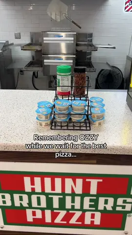 RIP OZZY #ozzyosbourne #ozzy #surroundedbysilos #pizza #huntsbrotherspizza #ripozzy 