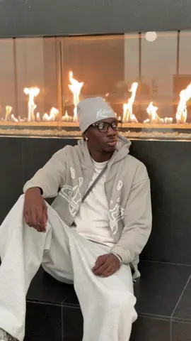 An all grey chill fit will forever be in style  #kastout #kstar #fyp #foryoupage #chillguy#clothingbrand #reels #viral #fashion#skullcap#streetwear #StreetStyle #trending #urbanstyle #streetwearfashion #OOTD #styles  