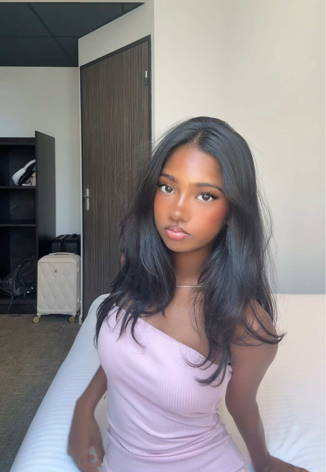 #fyp #goviral #Summer #france🇫🇷 #browngirl #100k #nederland #makemefamous #baddie #france #lypsync #1M #outfit #🇳🇱 #BeautyTok 