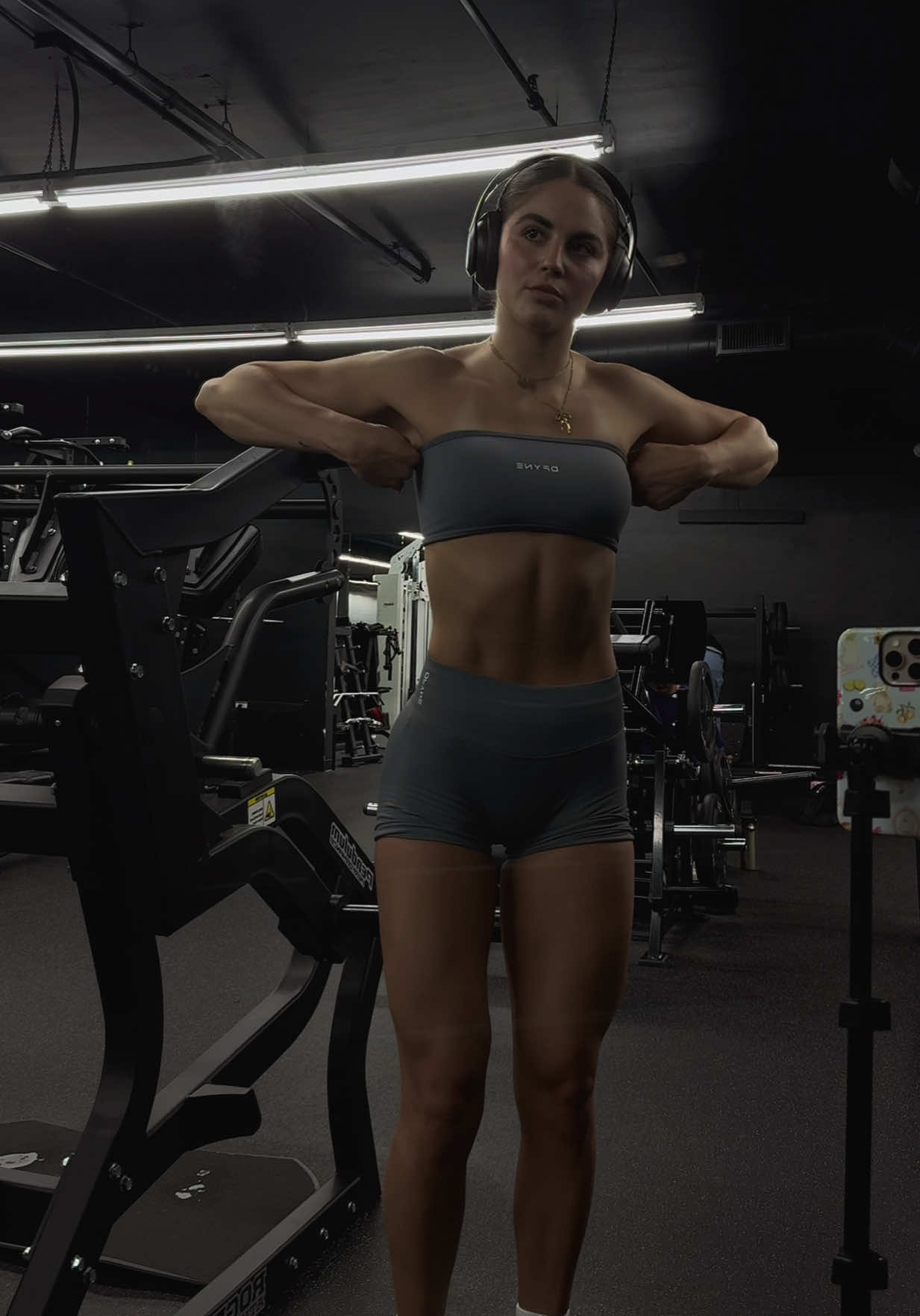 🤓 @DFYNE code BREE  #gymgirl #gym #GymTok #physiqueupdate #GymLife #gympump #dfyne 