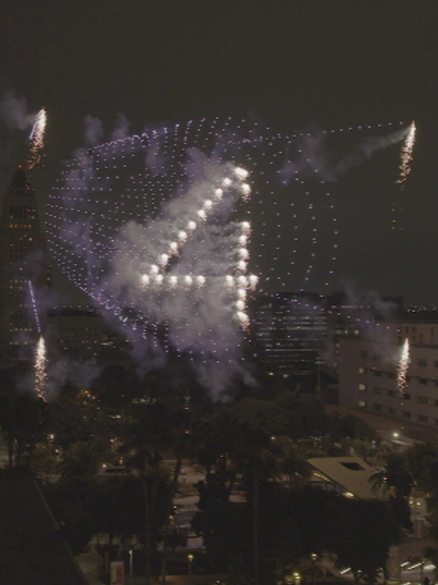 The sky lit up for @marvel's first family! 🎆 Watch the epic drone show from last night's 