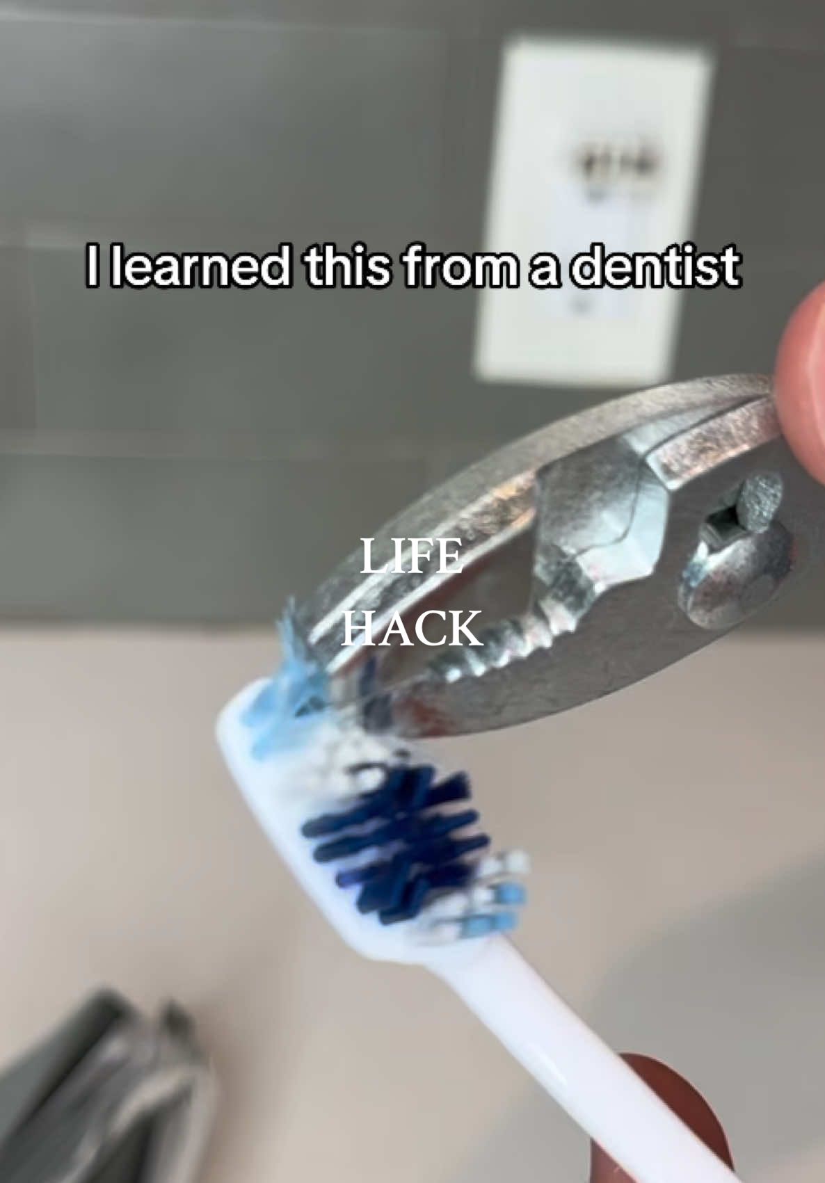 wish I knew this before! Creative way to reuse your old toothbrush & How often do you use old toothbrushes? #reuse #moneysavingtips #hacks #tips
