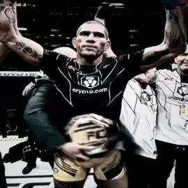 Poatan chins him on 320 #alexpereira #ankalaev #ufc320 #mma #edit #xyzabc #fyp #ufcedit 