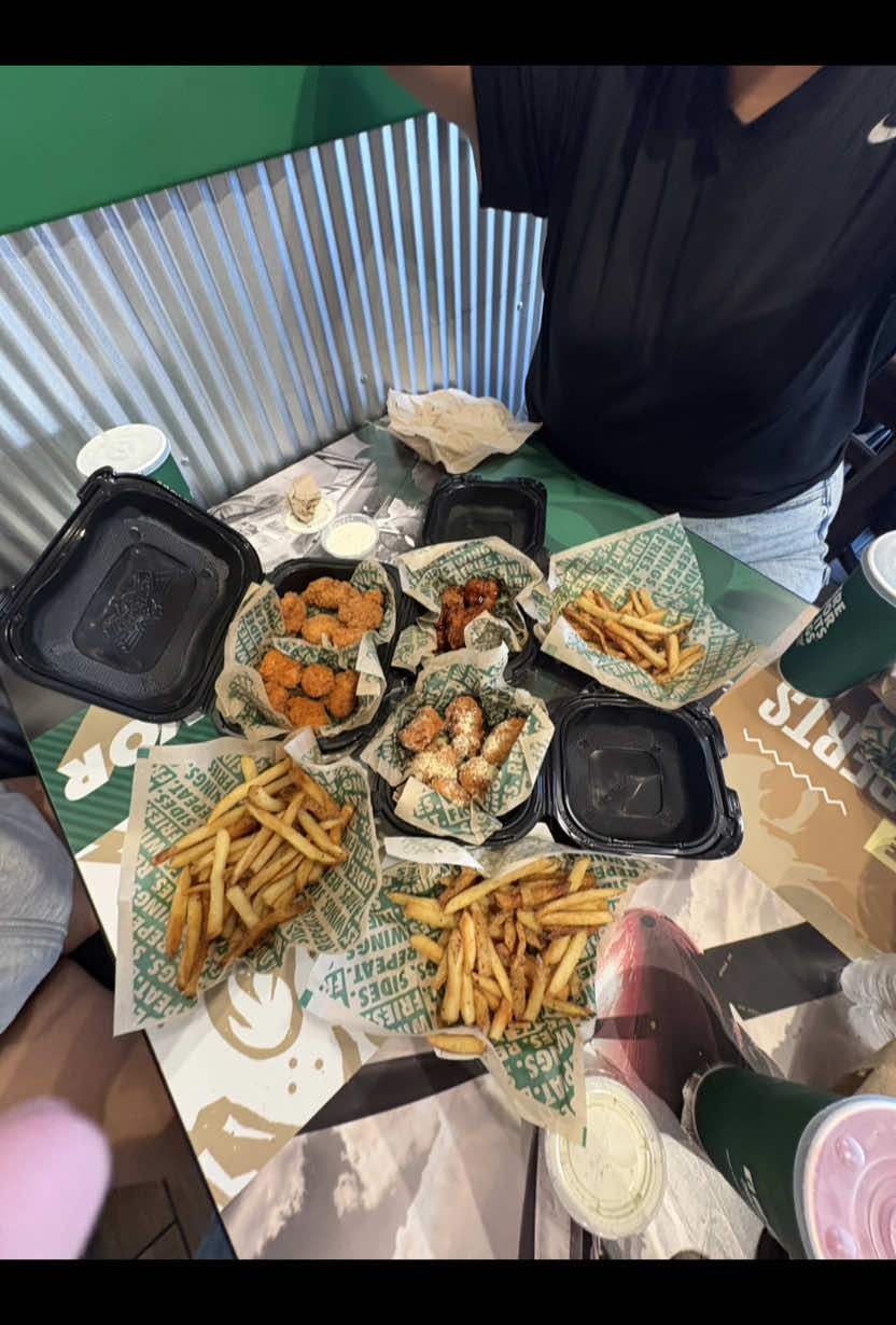 @kayleeeee2696 @KAI 😕😕 