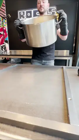 Making Image Candy in Front Of A Live Crowd p1 #candy #makingcandy #handmade #stisfaying #amazing 