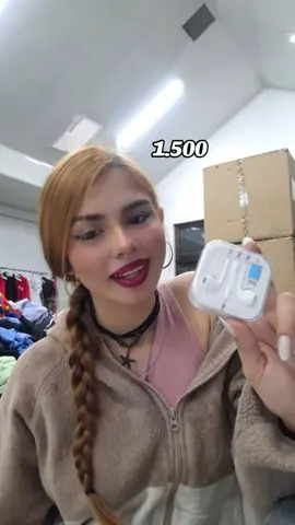 audífonos de iPhone de cable#iphone #escuchaconaudifonos #audífonos  #heredia #ofertasbolaños #ofertas #ofertasbolañosheredia #heredia 