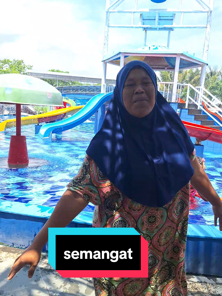 semangat #pejuangkeluarga #lipcync #fypシ゚viral #Makdaster 