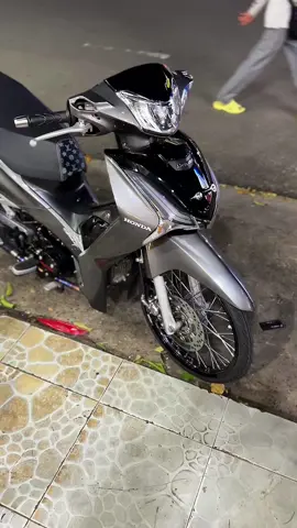 độ phân giải thấp 😵‍💫 #fuled125i #fuled #xuhuong #xh #wavethailand🇹🇭 #future #future125 #xedokieng #fu #wave125i_ไฟเลี้ยวบังลม #wave125i_ไฟเลี้ยวบังลม_future125i #fyp #honda 
