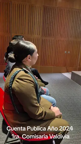 En dependencias de la Universidad Tecnologica Inacap, se llevo a cabo la Cuenta Publica año 2024, de la 1ra. Comisaria Carabineros Valdivia la que esta a cago del Mayor Francisco Almuna Bravo, oportunidad que dio a conocer a la comunidad lo realizado en materia policial durante el año recien pasado, ademas de contar con diversas organizaciones sociales, tambien se reconocio el trabajo y desempeño de funcionarios que destacaron por su labor.