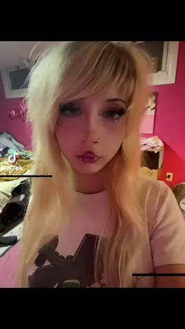 Did everything I could, and then I kept going 🤷‍♀️ (iworkatcrumblonroblox) :333 #Minecraft #foryou #makeup #les #meow #guysiworkatcreamaonroblox