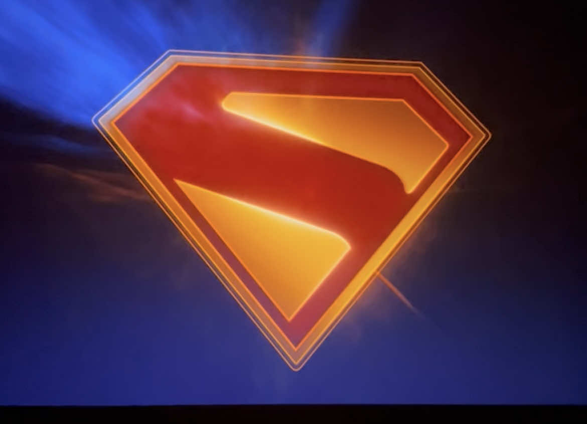 Superman nos enseña que ser bondadoso, gentil, amable y vulnerable no es una debilidad, sino un súper poder ❤️‍🩹 Ser amable es el nuevo Punk Rock 🤘 Recordatorio: Ser amable está bien pero también lo es poner límites a quienes nos hagan daño. #superman #punkrock #kindness #fyp #paratii 