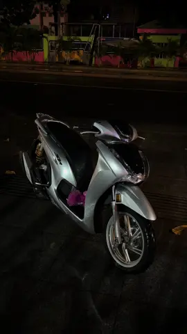 Bà nói thiệt hã bà thơ😳#xuhuong #sh350i #viral #fyp 