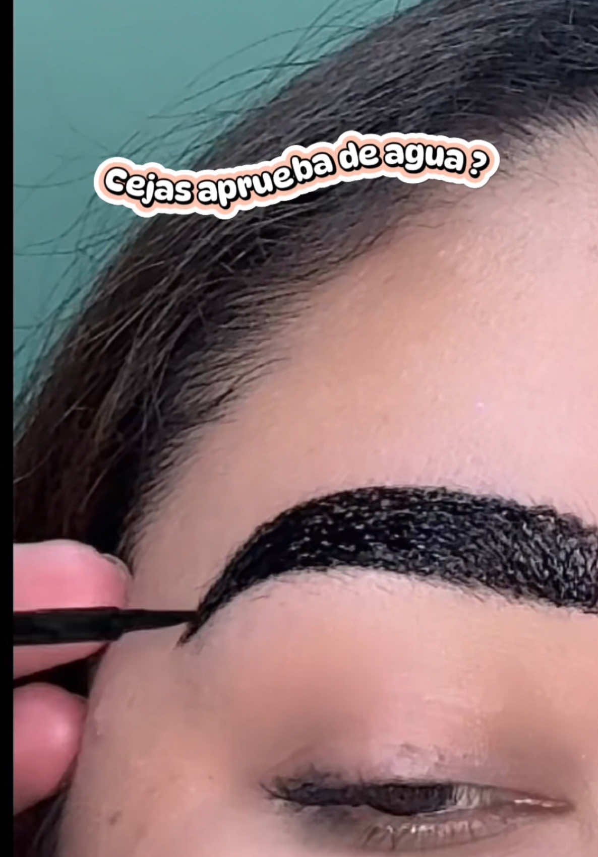 Pensé sería más difícil de aplicar pero no! Para estas fechas de vacaciones se me hace buena opción !🤎#cejas 