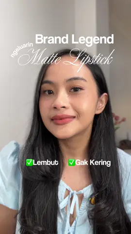 Siapa sangka brand legend ini balik dengan gebrakan baru! 💋 @La Tulipe Store yang dulu nemenin mama kita dandan, sekarang punya matte lipstick yang nyaman dipakai seharian. teksturnya ringan, warnanya beragam dari nude hingga bold. Kamu tertarik shade mana ? Coba share di komen 👇 #LipstickLaTulipe #MatteLipstick #LaTulipeTrueMatte