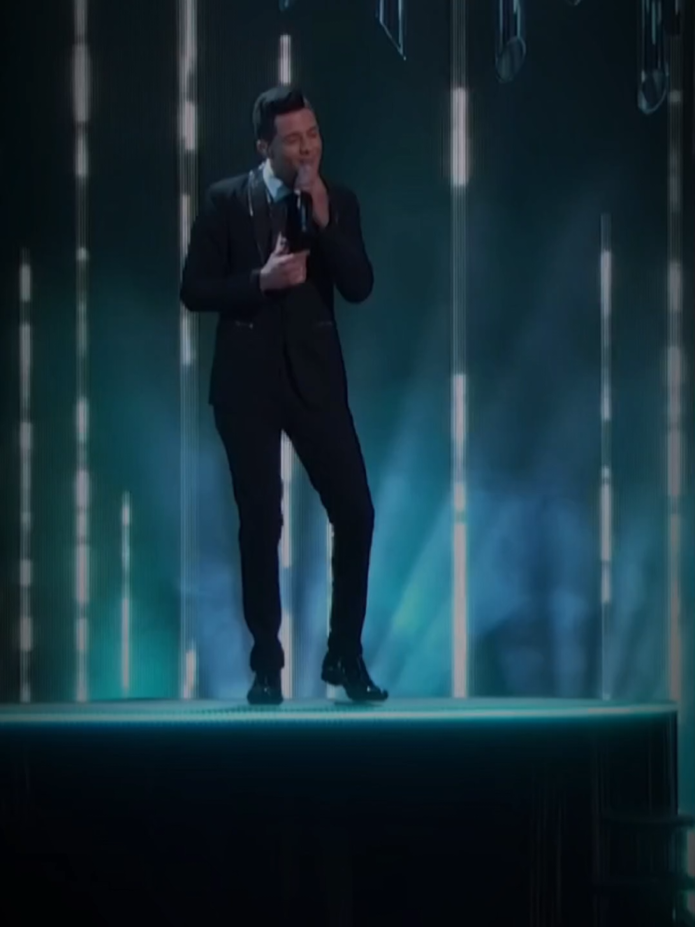 Dime Que Se Siente - Luis Coronel #musica #lomejor #lyrics #banda #letra #megusta 