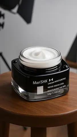Men's Moisturizing Cream Krim Pelembab Pria! #moisturizer #whitening #glowing #cream #fyp 