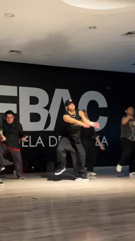 😍😍😍 #fypシ゚ #baile #vira #videoviral #lennytavarez #bellaquita 