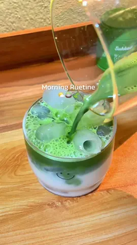 มุมคาเฟ่ในห้องเล็กๆ ค่อยๆเติมไปทีละนิด #homecafe #matchalover #โฮมคาเฟ่ #มัทฉะลาเต้ #ชงมัทฉะกินเอง 