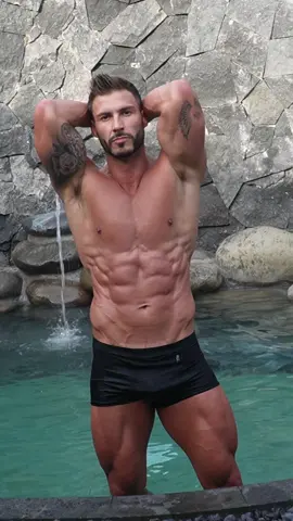 Had to wipe them down… things got a little messy.” 😉 #subscribe #linkinbio #fyp #viral #abs #physique #motivation #goals