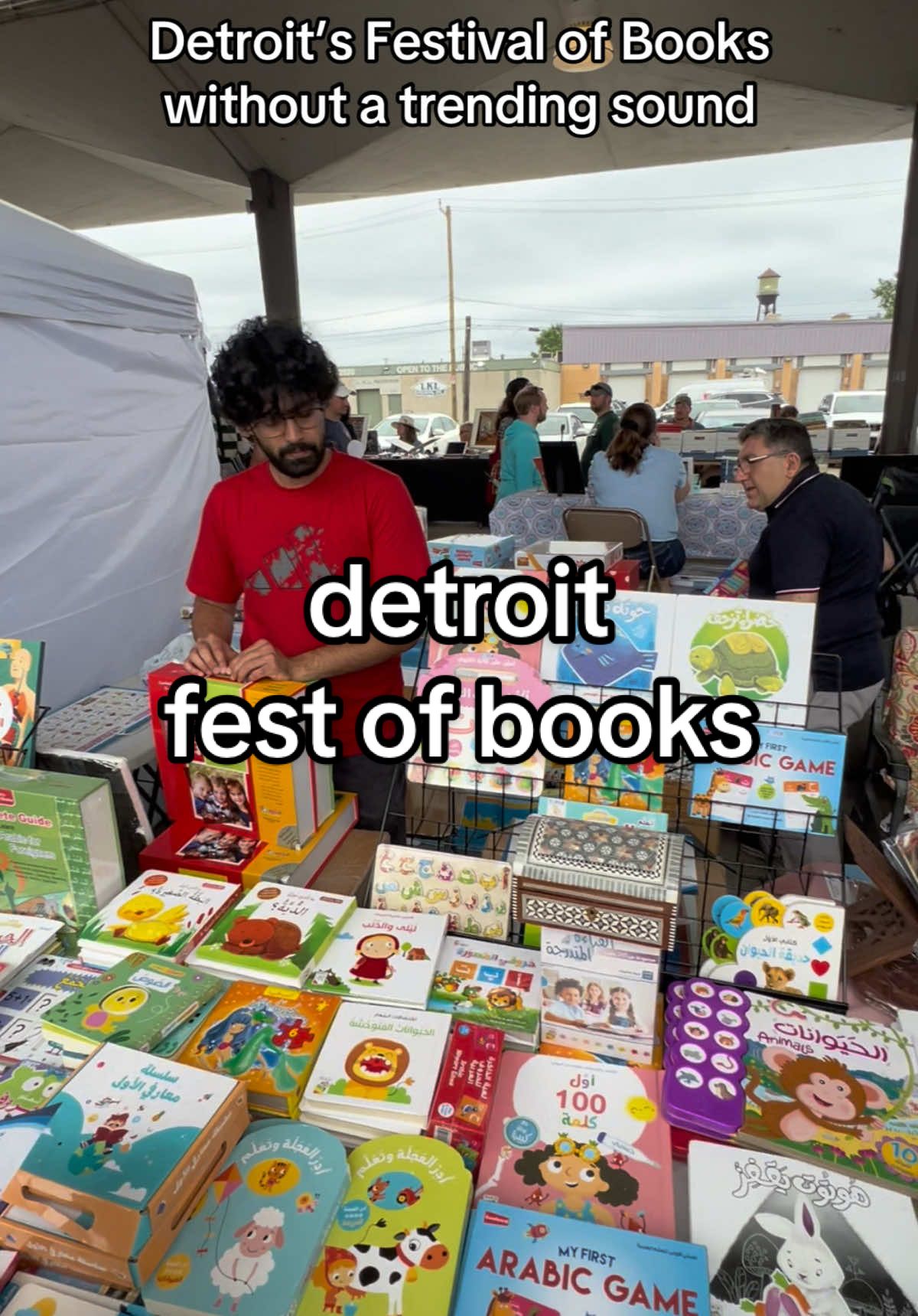 #Vlog #detroit #easternmarket #BookTok #bookfestival #nashihs #michigan #festival #farmersmarket 