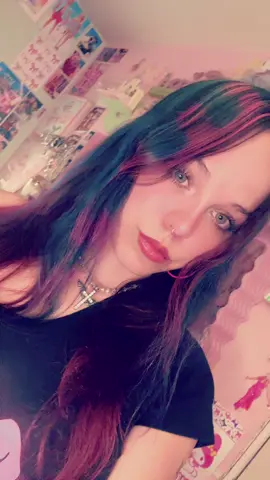 went shopping & had sushi for dinner #ilovemybf !!!!! 🙏 #hair #pinkhair #newhair #bluehair #racoontail #althair #tumblr #2014 #2016 #2014tumblr #y2k #mcbling 