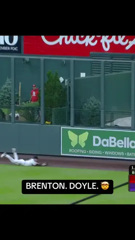 Diving catch ➡️ double play! #coloradorockies #brentondoyle #MLB