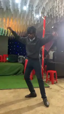 Hiệu trưởng của mn năm xưa đây 😂🤣#tesndnhảyđanghót #viral #xhtiktok @Môn Đen💋💋 