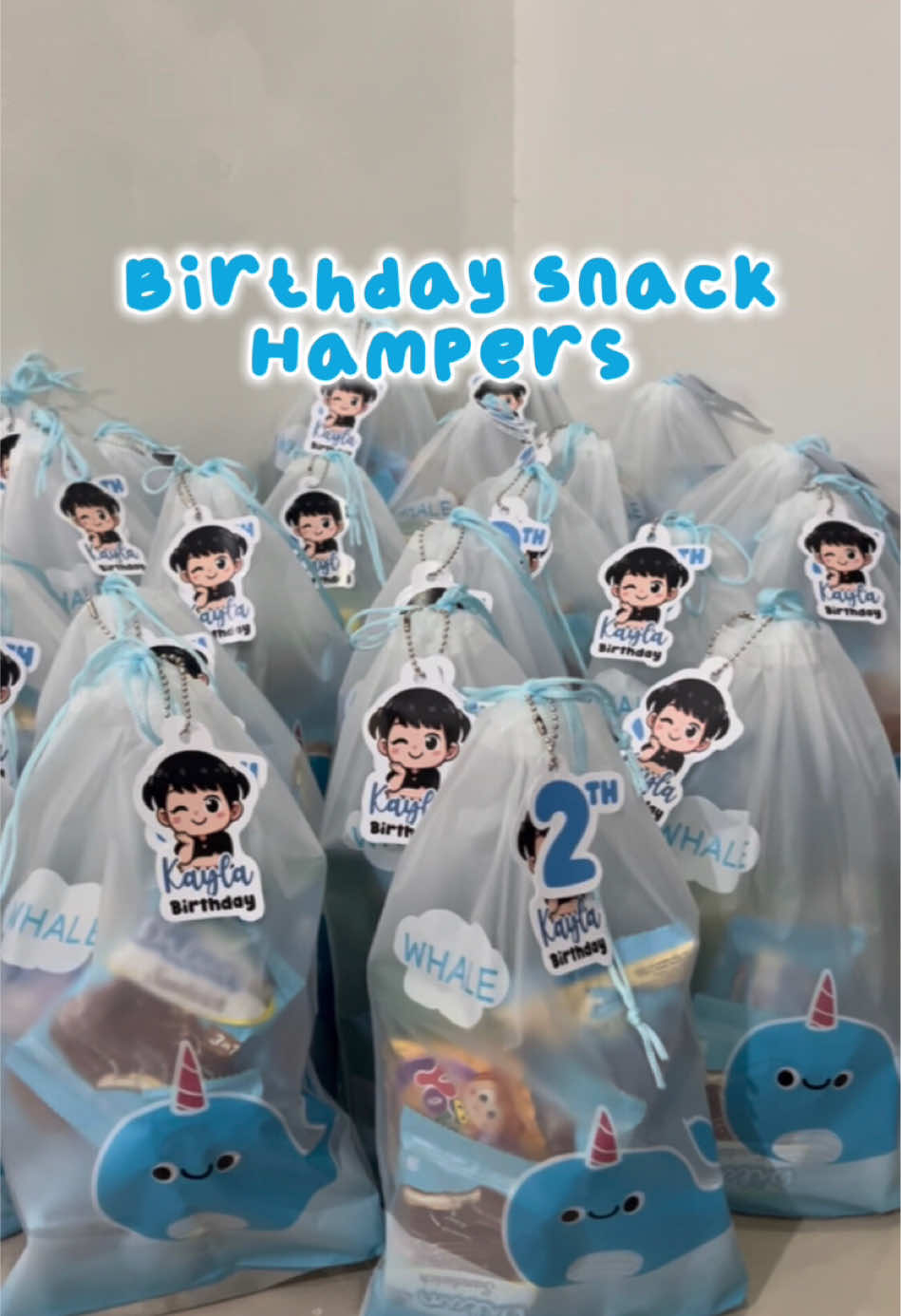 2 kali ultah, packaging hampers nya selalu pake model ini, selain murah, lucuu aja sesuai tema💙 #birthday #birthdaysnack #hampersultah #hampersmurah #hampersultahanak #snackultah 