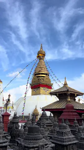 The peace this place holds❤️#swoyambu #kathmandu #monkeytemple #peaceful 