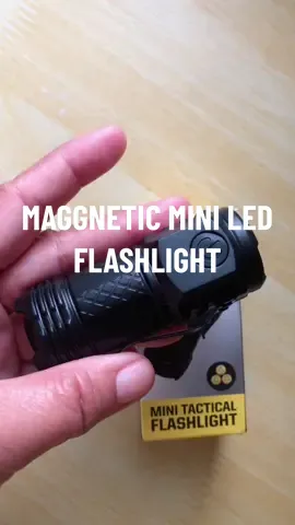 Magnetic MINI LED FLASHLIGHT na napakaaffordable at perfect gamitin pang emergency.. #flashlight #miniflashlight #rechargeableflashlight #flashlightrecommendations #magneticflashlight