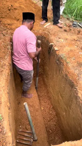 Lakukan semau kalian,, kita hanya nunggu giliran#keretojowo #ajal 