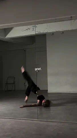 @Alex Warren this song was a punch to the gut. you beautiful genius. ❤️‍🩹 #alexwarren #dancing #grief #eternity 