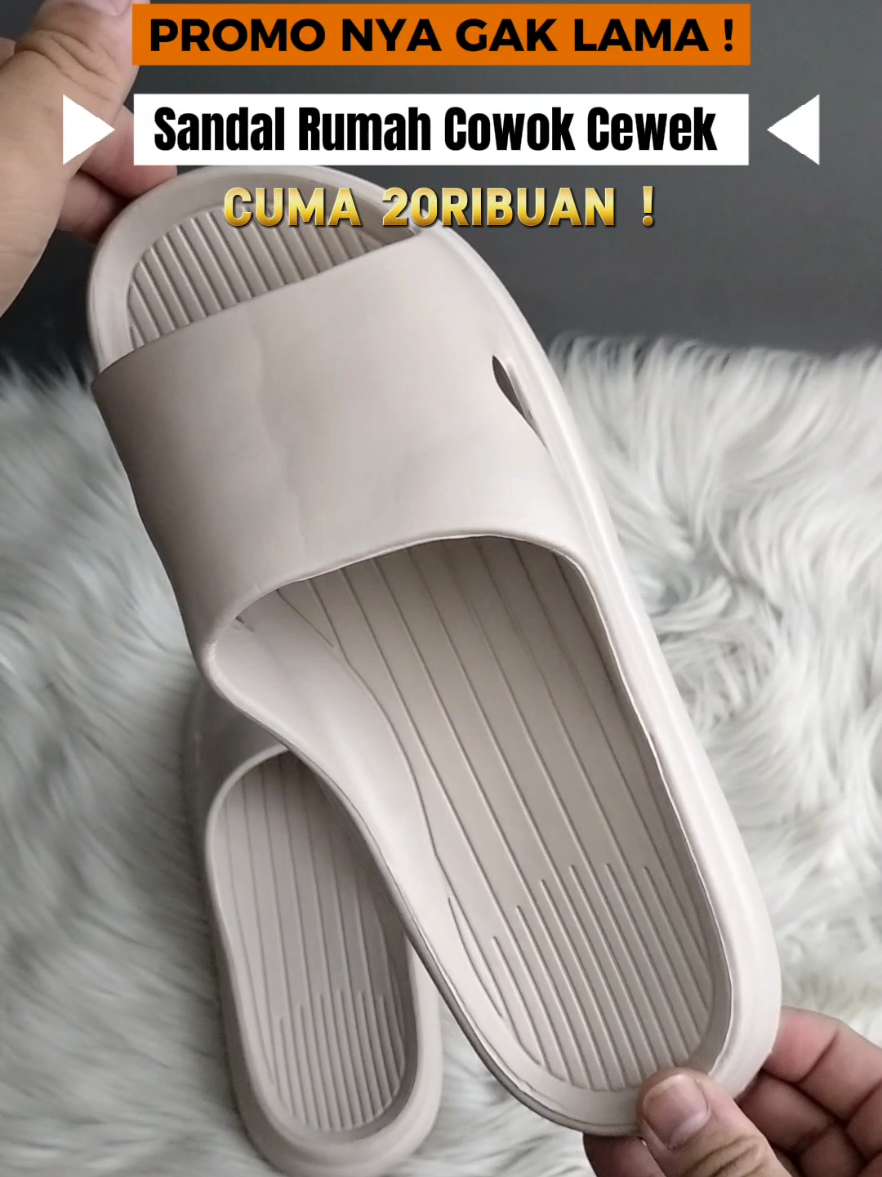 Cocok banget buat di pake di dalem rumah ! #sandalcowok #sandalcewek #sandalmurah #fyp #viral 
