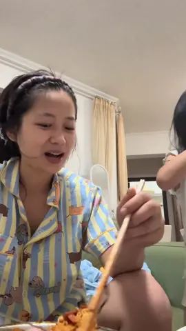 如果你们一起吃饭，你必须主动。#lttmina #mina_vlog #minavlog #funnyvideos 