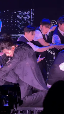 Yeosang solo stage ‘legacy’ in Baltimore #ateez #ateezconcert #ateez_official_ #kpopfyp #yeosang 