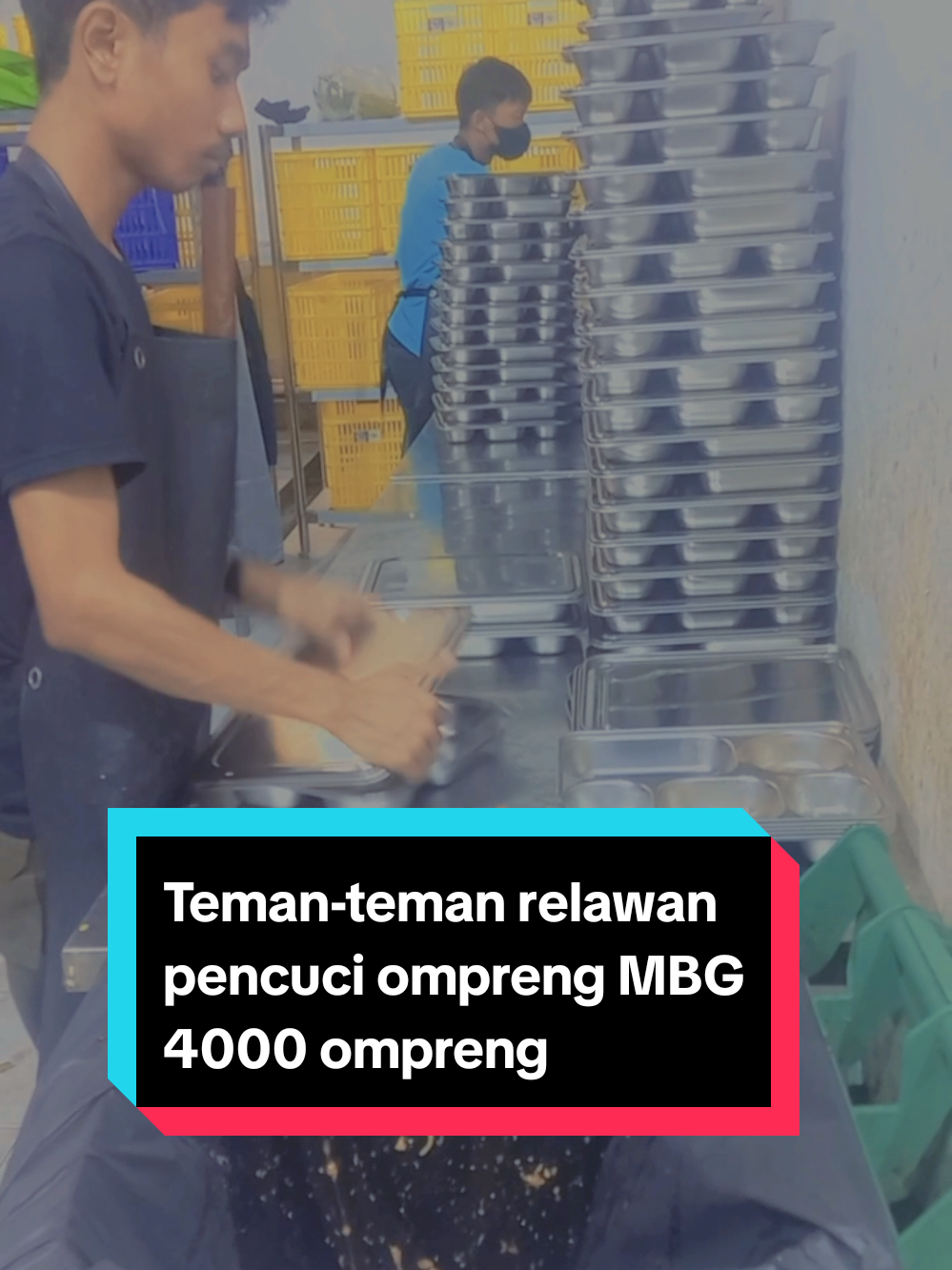 penycucian dan penyeterilan ompreng 4000 setiap hari #makangratis #makanbergizigratis #MBG #muchtarsupiandi #MBG #zmgrup #BGN 