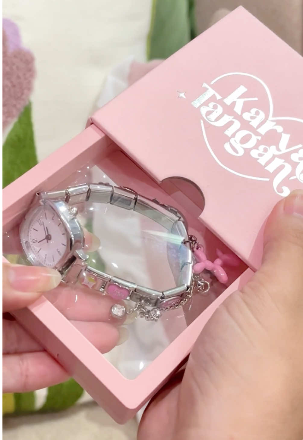 yang mau order bisa langsung ke lG @karya__tangan yaa selagi pilihan katalog nya masih buanyakkk😋💗  #italiancharmbracelet #italiancharm #italianbracelet #fyp 