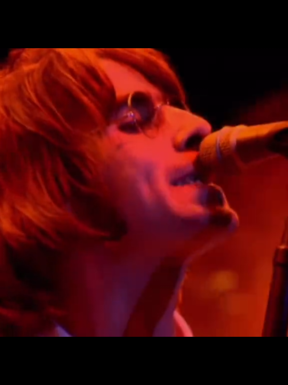 salty blur fans incoming  #fyppp #like #oasis #liamgallagher #noelgallagher 
