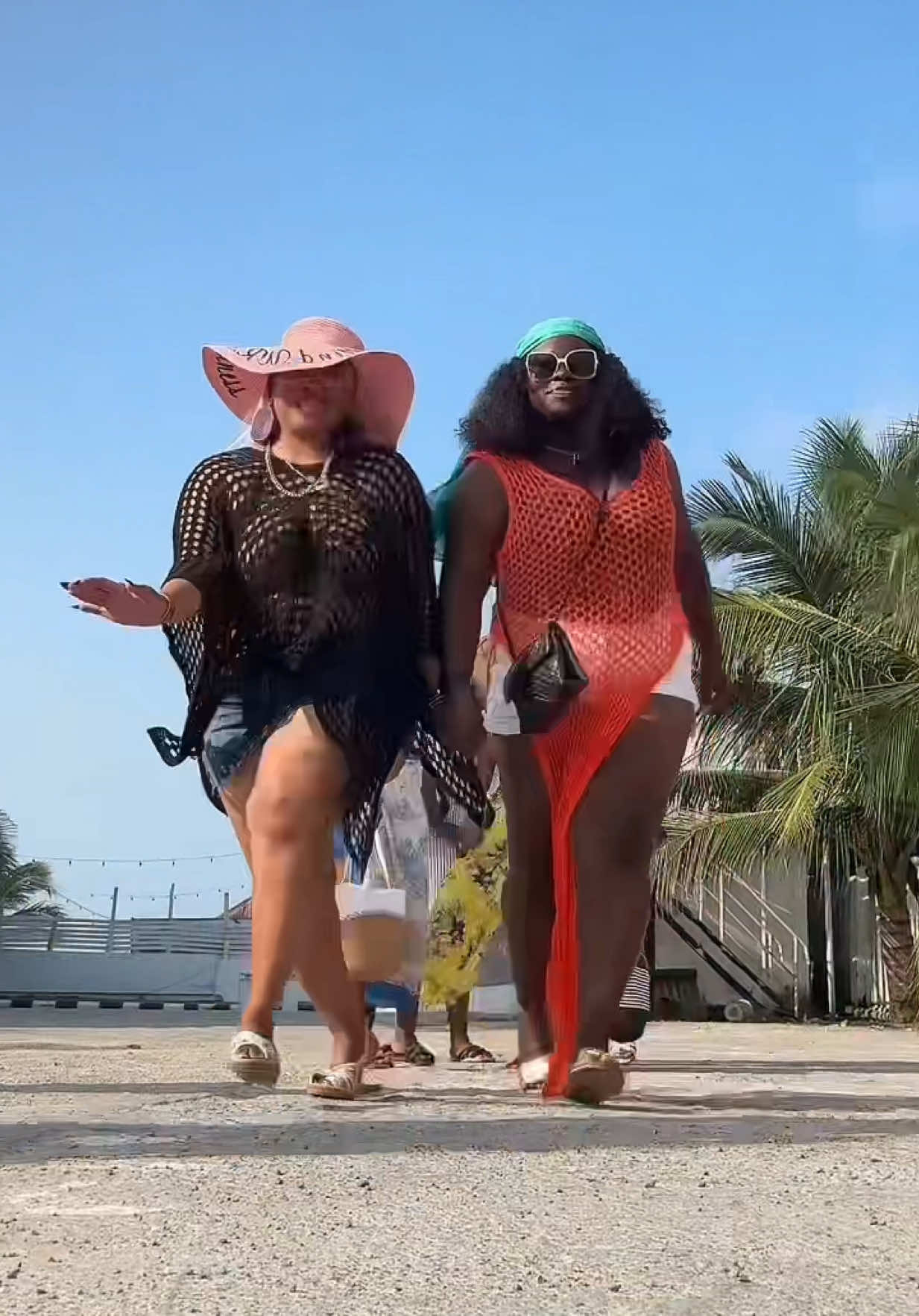 🌊👙⛱️🏖️🏝️ #contentcreator #content #beachoutfits #beachvibes #beachday #beachlife #beach #beachgirl #trendingsound #trendy #catchcruiseproblemnodefinish #fyp #fypシ゚ #fypageシ #fypdong #fypシ゚viral🖤tiktok #fyppp #beachtime 