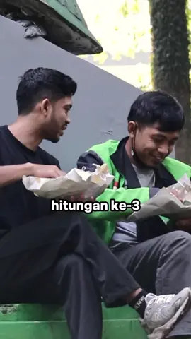 mukbang daging musang