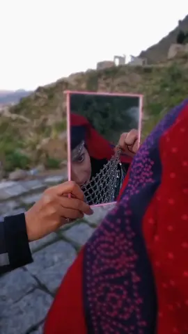 بــ طمأنينه تعزيه. ...  😁❤شتجي الايام المِلاح وإشنبتسم وشنضحك كثييير 😍 وشنسجد سجده شكر وشنبكي من الفرحه ❤ شنلاقي الناس الي اشتقنا لهم ... شنخروج وشنروح اماكن إشتقنا لها .... شتجي أيام وشنحصل أحلامنا قاهي واقع مليح ،شنحصل كل الي نحبهم ،شتجي الايام الي شنرقد بلا بكاء وهم،  اهمشي نكون واثقين بلله وهو شسبرها وشصبرنا. .... الله عن كميه الشغف للأيام المِلاح يارب سبرها ❤️
