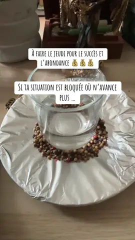 ✨ Débloque ta vie – Énergie du Jeudi ✨ Aujourd’hui, l’énergie est parfaite pour ouvrir les portes de l’abondance et de la prospérité. Un simple rituel, puissant, avec le poivre comme catalyseur… idéal pour faire circuler ce qui est resté bloqué dans ta vie 🌿💫 💌 Besoin d’un coup de pouce personnalisé ? Contacte-moi en direct, je peux t’accompagner si ta situation est vraiment fermée ou compliquée. #rituelpuissant #énergiedujeudi #débloquetavie #abondance #prospérité #magiepositive #ouverturedeschemins #énergétique