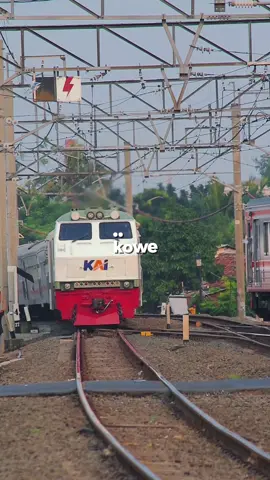 Day 1 jdi railfans 🗿 #CapCut 