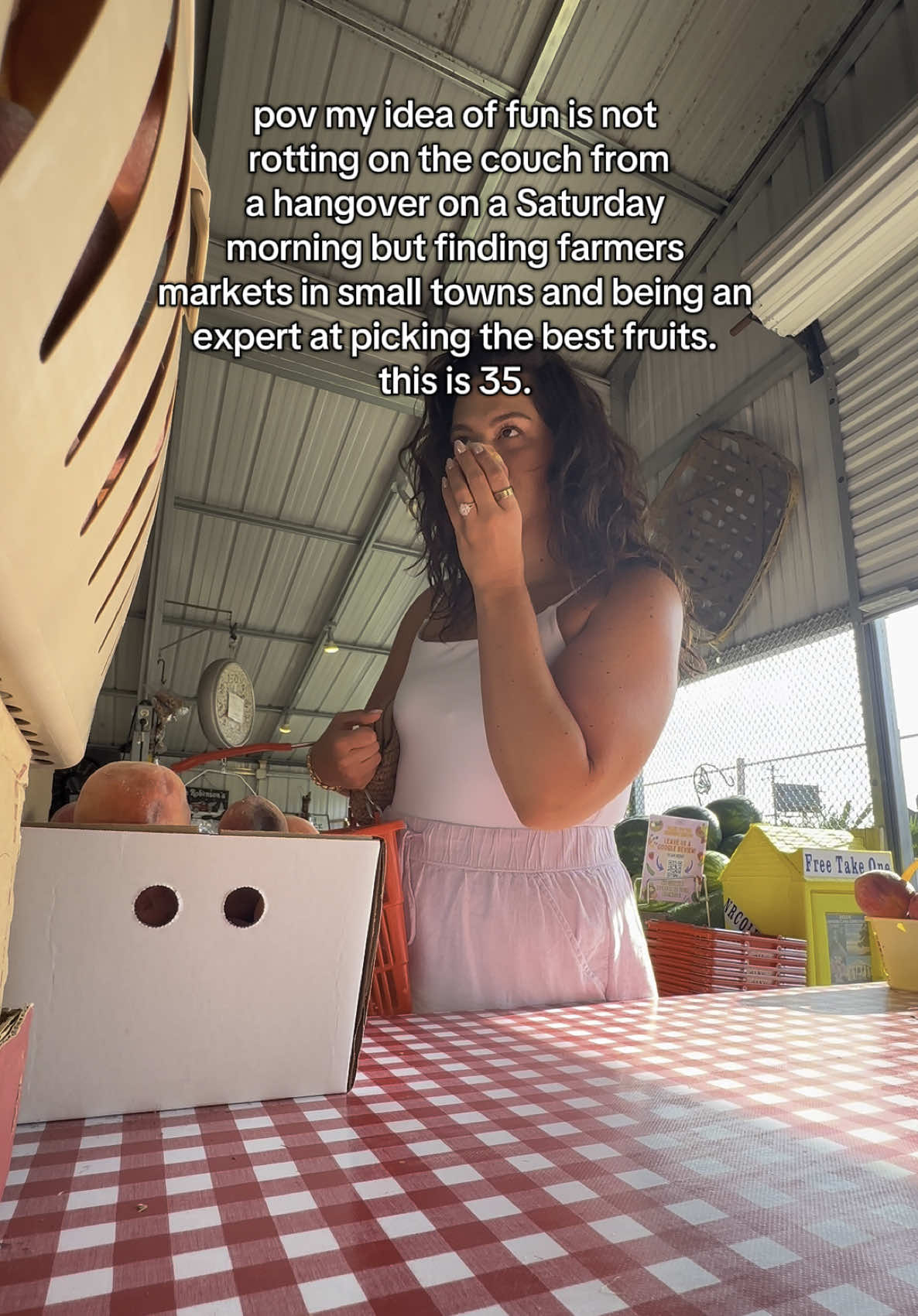 farmers markets on Saturdays are my favorite summer activity. and being sober🔆 #farmersmarket #sober #thisisthelife #proud #girlmom #momsover30 #35 #soberlife #content 