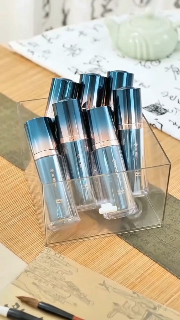 Không chỉ là có chỉ số chống nắng lên tới 50 mà còn là 1 lớp kem lót makeup có dưỡng.#FlorasisHoaTâyTử #Florasis #hoatâytử 