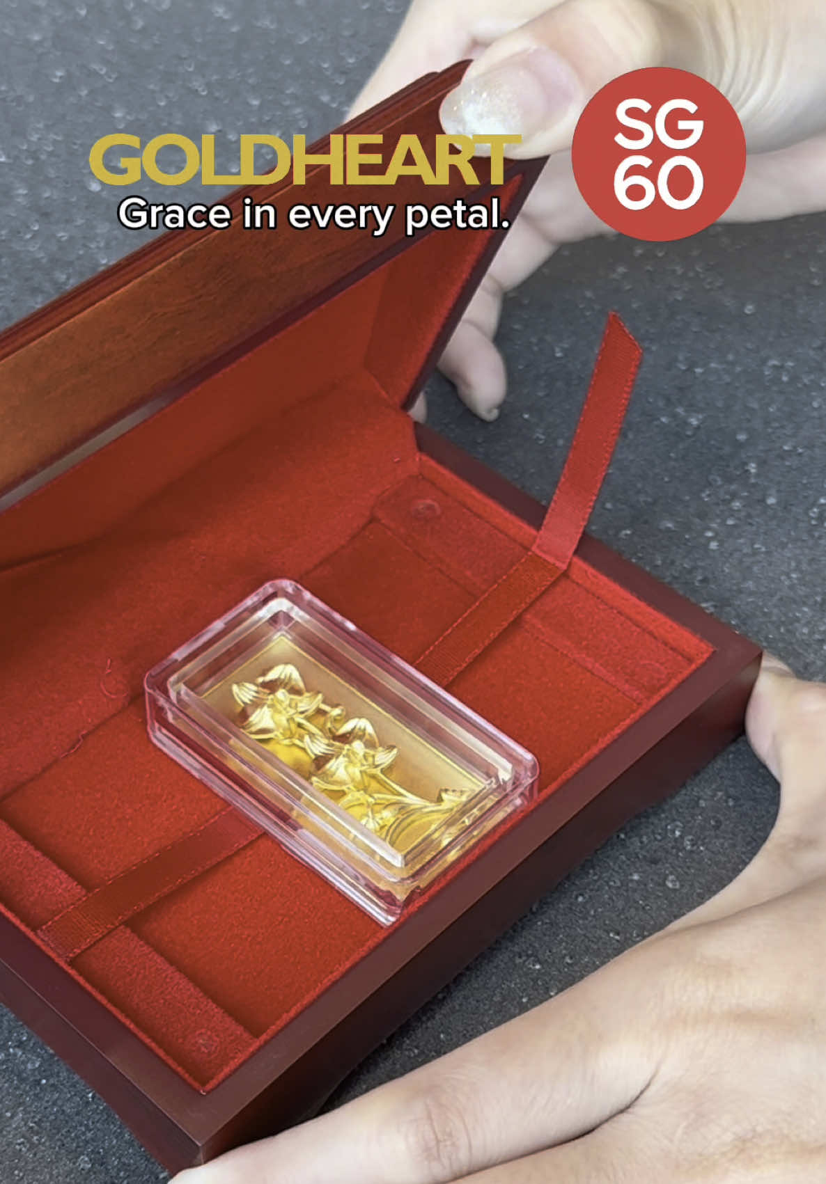 Flowers that last forever 🌻 #999Gold #GoldBar #SG60 #Orchid 