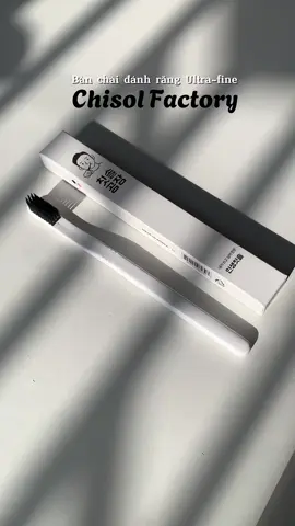 Ẻm xịn quóooo @BRAND UNIVERSE Vietnam #banchaidanhrang #rangmieng #chisolfactory #xh #fyp #viral 