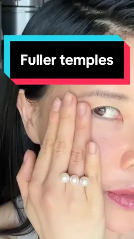 How to Make Your Temples Fuller Naturally 💆‍♀️✨ Many people don’t realize that hollow temples can make the face look older or tired. But with face yoga, you can stimulate and lift this area no needles or fillers required! 👉 Step 1: Mallaris Muscle Exercise This often underused muscle impacts the side of your face and temple fullness. Especially important for Caucasian facial structure. 👉 Step 2: Thumb Pull (aka Shanghai Crab Technique 🦀) A gentle lift that targets both the temples and cheeks for a naturally fuller look. 💡 Bonus tip: I recommend Zygomatic push-ins to avoid the “M-shaped” or alien face look from over-pulled skin. 📲 Learn the full routine inside the Koko Face Yoga App! #TempleFullness #FaceYogaExercises #NaturalTempleLift #AntiAgingFaceYoga #FacialExercisesForLifting #NoFillerFacelift #KokoFaceYoga #NaturalFaceLift #DrKoko #CheekLiftExercise #TempleHollowFix