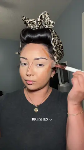 What are your fav brushes🤍 @Morphe Cosmetics @The Makeup Shack @realtechniques @EXO Cosmetics #fyp #fypシ #makeupbrushes #grwm #claudnutt #makeup 